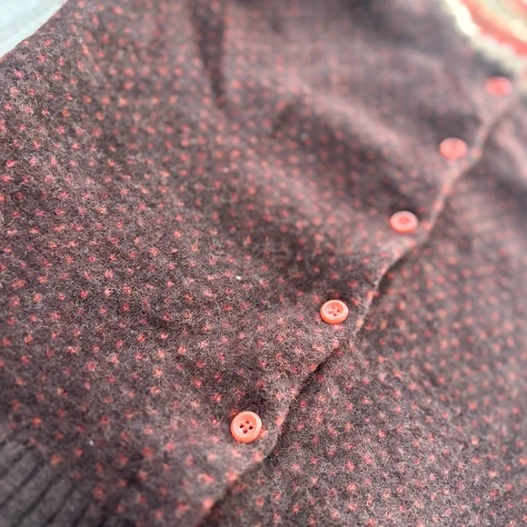 Vintage 100% Lambs Wool Eagles Eye Brown Patterned Cardigan Sweater Small - Picture 5 of 8